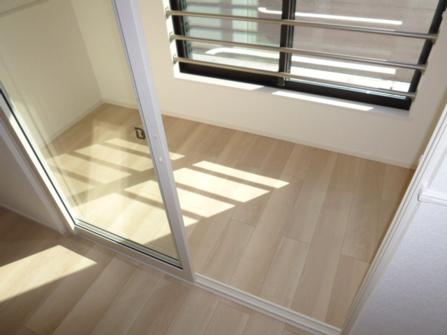 ノイシュタットエビスⅠのバルコニー|サンルーム