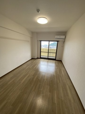 【居間・リビング】 | インタービレッジ土山二番館