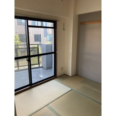 【寝室】 | スヴァーネ東山本