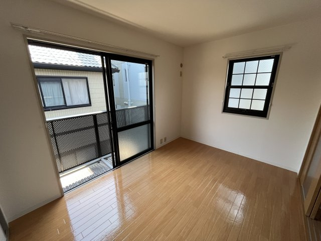 リビング清水町の居間・リビング