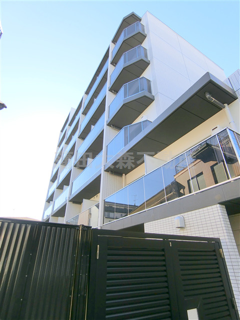 WING　TERRACEウイングテラス大鳥居の外観