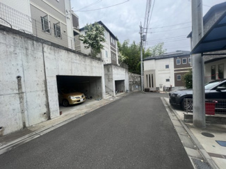 【前面道路含む現地写真】 | 前面道路