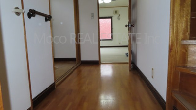 【玄関】 | 北見市公園町中古住宅