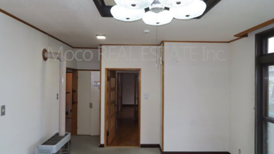 【居間・リビング】 | 北見市公園町中古住宅