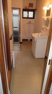 【脱衣所】 | 北見市公園町中古住宅