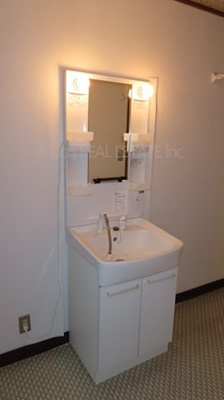 【独立洗面台】 | 北見市公園町中古住宅