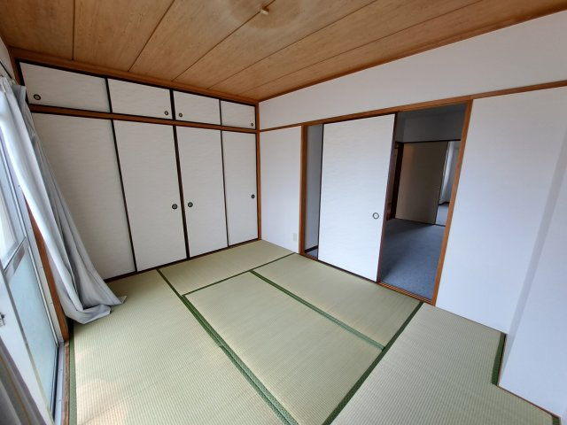 竹富士ビルの和室