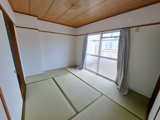 竹富士ビルの和室