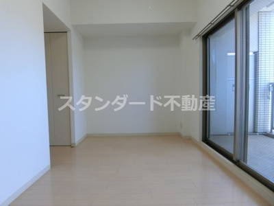 【居間・リビング】 | エステムプラザ梅田・中崎町Ⅲツインマークス ・ノースレジデンス