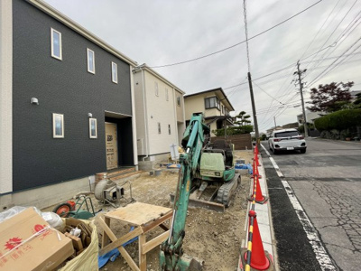 【前面道路含む現地写真】 | 愛知郡東郷町和合ケ丘第9　＜仲介手数料無料＞高嶺小・東郷中　新築一戸建て | 撮影
社長の村田です！
自らプレイヤーとして営業しています
長年の経験と実績から皆様により良いマイホーム購入のご提案をいたします。
住宅ローンの不安や購入後の不安等何でもご相談ください。