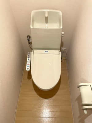 【トイレ】 | メゾン　ドゥ　ロワール | 103の写真（間取反転タイプ：イメージ）