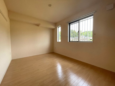 【洋室】 | メゾン　ドゥ　ロワール | 103の写真（間取反転タイプ：イメージ）