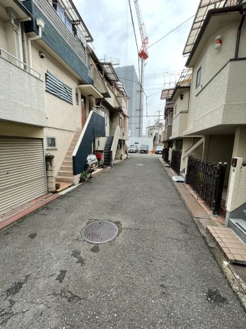 城東区今福南１丁目中古戸建の前面道路含む現地写真