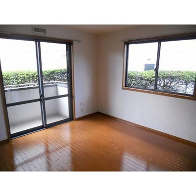 【居間・リビング】 | サンフローレハイツ