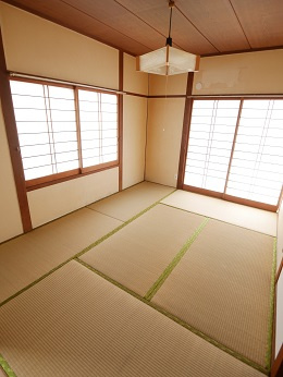 山口市江良２丁目の一戸建ての和室|和室があると、家にあたたかい雰囲気が生まれます