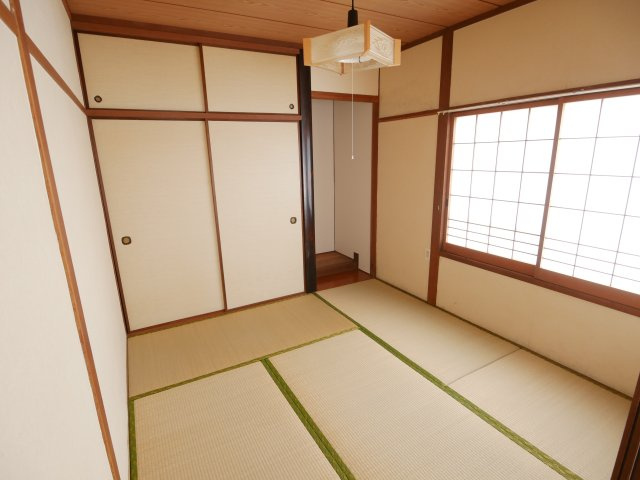 山口市江良２丁目の一戸建ての和室|来客時にも便利な和室付き