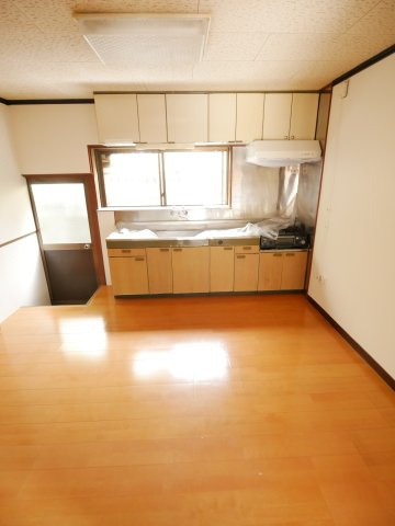 山口市江良２丁目の一戸建てのキッチン|キッチンです