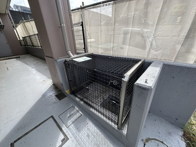 【その他共用部分】 | 仲町台スズキB・L・D | 敷地内ごみ置き場でごみ出しもらくらく～♪忙しい社会人さんや学生さんにもうってつけ！