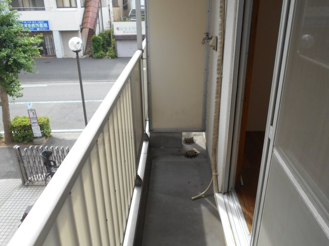 レナジア京成大久保のバルコニー