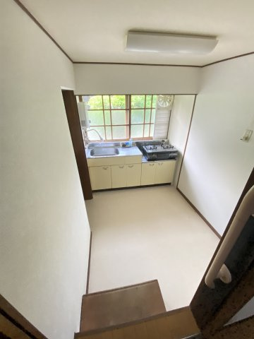 山口市三の宮２丁目の一戸建てのキッチン|使いやすいキッチンです