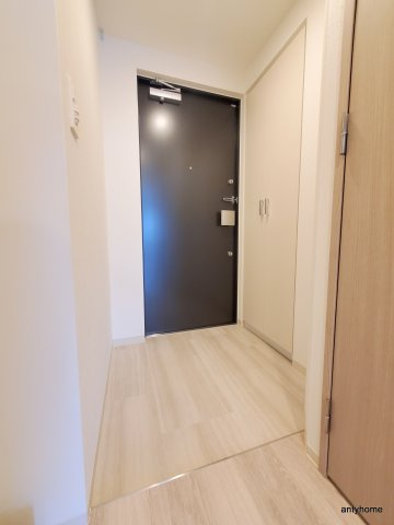 バウスフラッツ新大阪　仲介手数料無料の玄関
