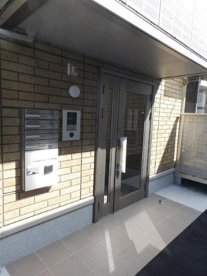 【エントランス】 | グレイスヴィラ南浜 B棟 | 落ち着いたエントランスです