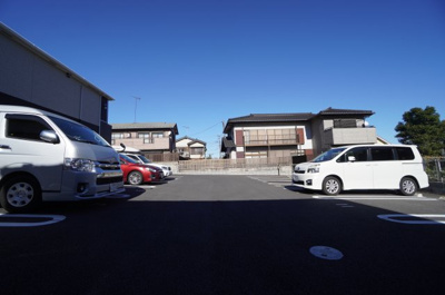 【駐車場】 | イルミナーレ