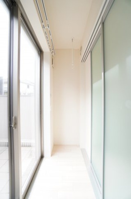 【内装】 | イルミナーレ | ※同物件・反転タイプの写真です。