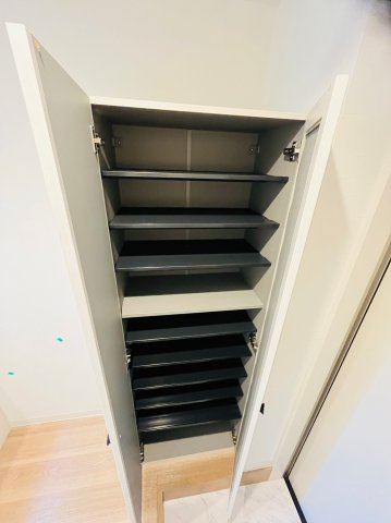 仲介手数料0円！！FAMILY STAGE伝馬町の収納