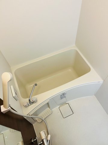 仲介手数料0円！！FAMILY STAGE伝馬町の浴室