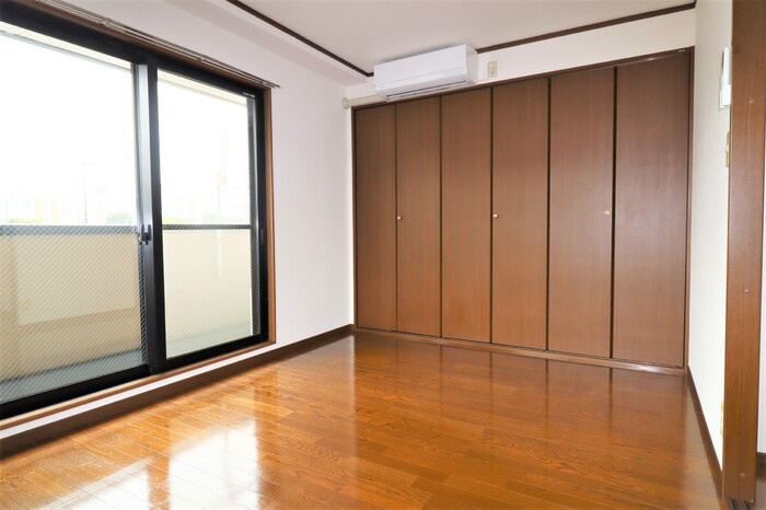 イレール並木の寝室