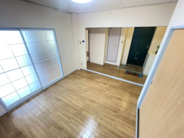 【居間・リビング】