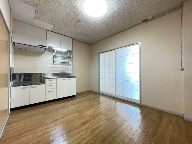 【居間・リビング】