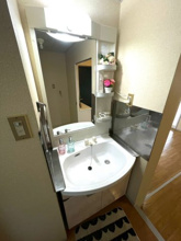 【独立洗面台】