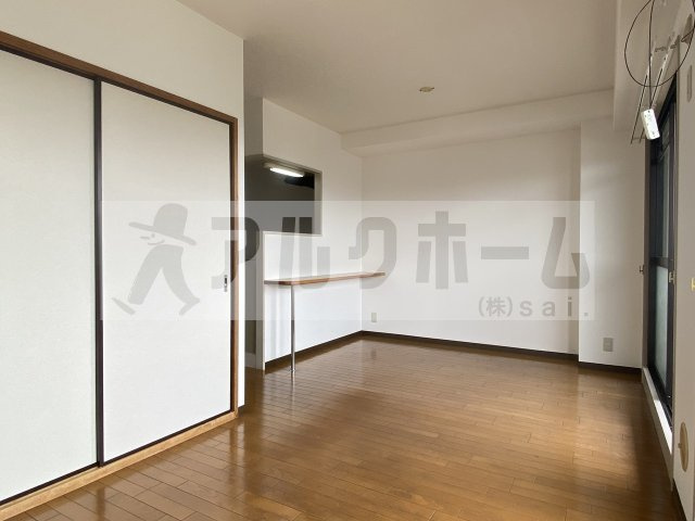 サニーコート浅井の居間・リビング