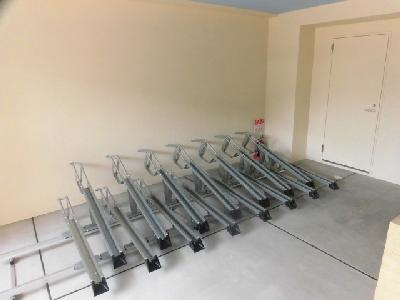 シャトーラドゥーブの駐車場|駐輪場