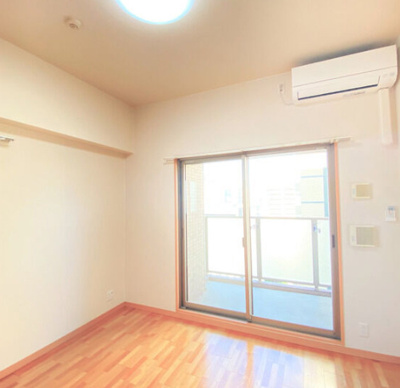 【居間・リビング】 | (旧:クレジデンス新栄)