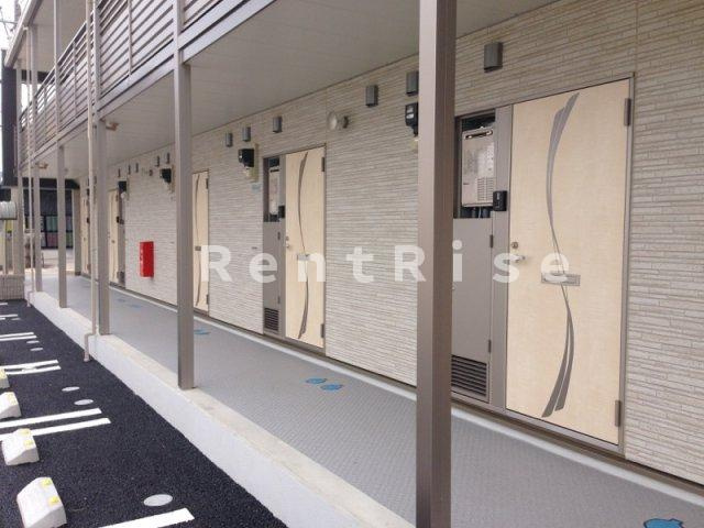 クレイノフォルシアのエントランス|玄関側