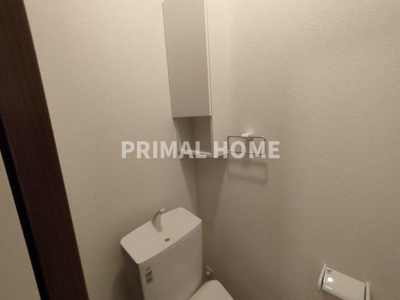 【トイレ】 | メゾンラフィネ | 落ち着いた色調のトイレです