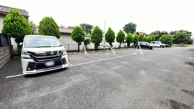 新町Cの駐車場