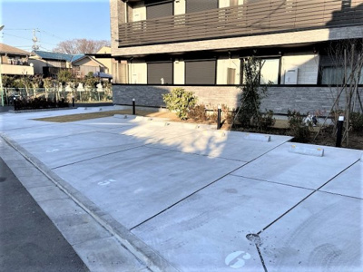 【駐車場】 | グラティア プレーナ