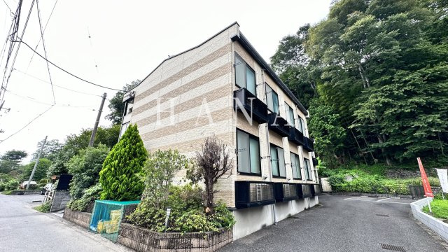 レオパレスヴィラージュの外観