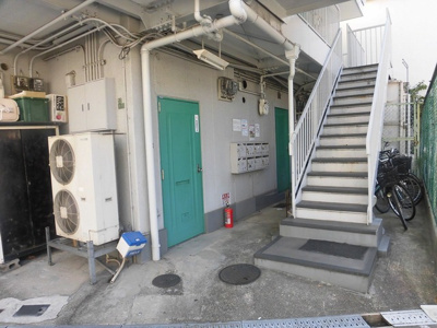 【エントランス】 | 第一三恵マンション | エントランスです