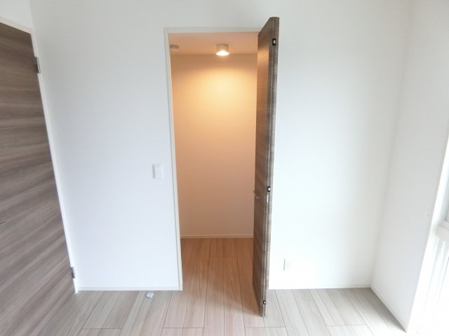 メゾンドール北野田の収納