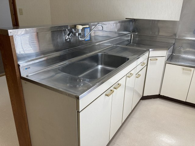 グランドゥール平清水のキッチン