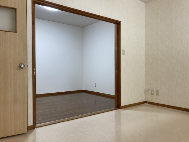 グランドゥール平清水の内装