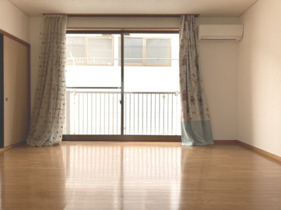 【洋室】 | サニーコート