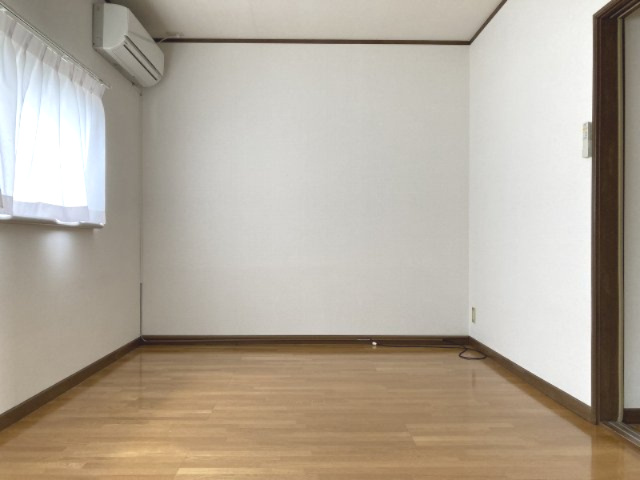 グリーンヒル平清水の居間・リビング