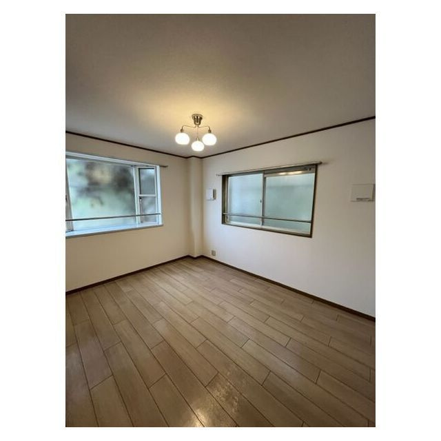 岐阜市日野北７丁目のアパートの内装