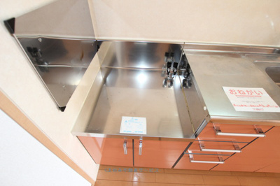 【キッチン】 | サンパティーク・ロジュマンＣ | サンパティークロジュマンC棟　101号室　2018年10月12日撮影